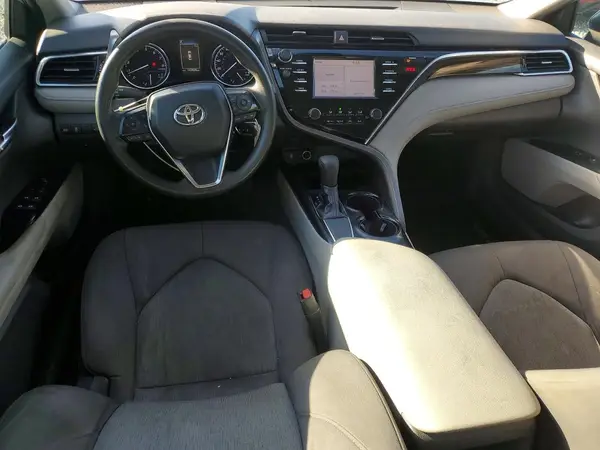 4T1B11HK6JU639880 2018 TOYOTA CAMRY - Image 8