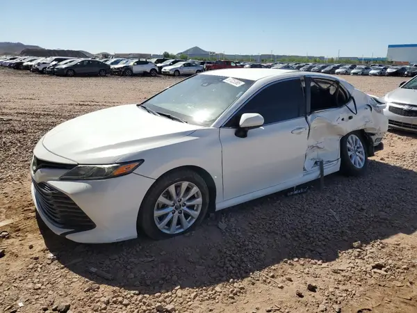 4T1B11HK6JU641936 2018 TOYOTA CAMRY - Image 1