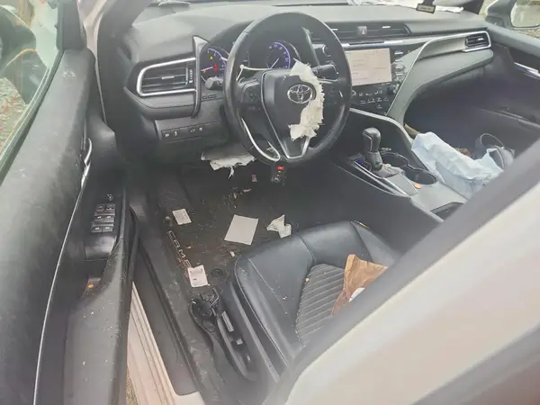 4T1B11HK6JU645064 2018 TOYOTA CAMRY - Image 8