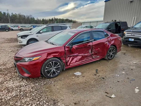 4T1B11HK6JU645680 2018 TOYOTA CAMRY - Image 1