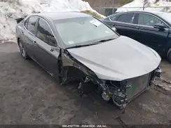 4T1B11HK6JU646439 2018 TOYOTA CAMRY