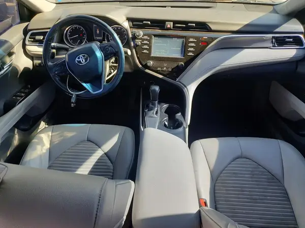 4T1B11HK6JU649227 2018 TOYOTA CAMRY - Image 8