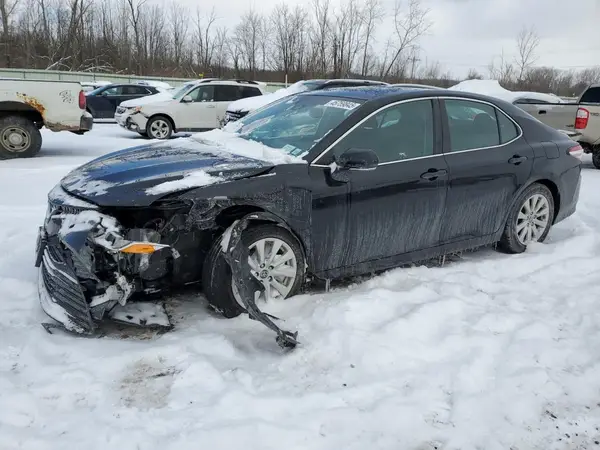 4T1B11HK6JU653584 2018 TOYOTA CAMRY - Image 1