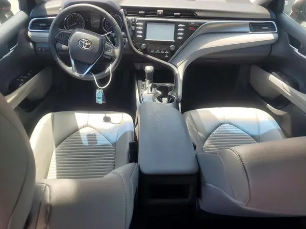 4T1B11HK6JU653908 2018 TOYOTA CAMRY - Image 8