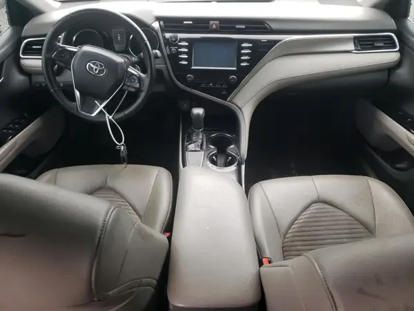 4T1B11HK6JU656338 2018 TOYOTA CAMRY - Image 8