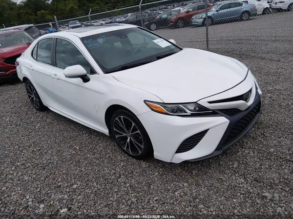 4T1B11HK6JU665234 2018 TOYOTA CAMRY - Image 1