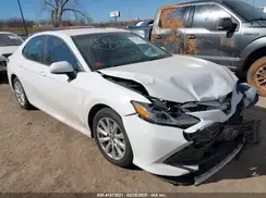 4T1B11HK6JU665265 2018 TOYOTA CAMRY
