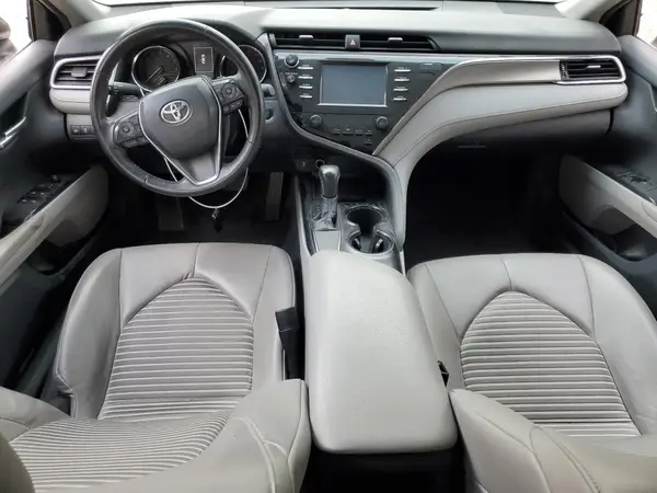 4T1B11HK6JU666786 2018 TOYOTA CAMRY - Image 8