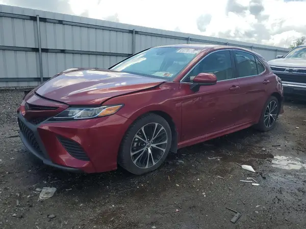 4T1B11HK6JU673771 2018 TOYOTA CAMRY - Image 1