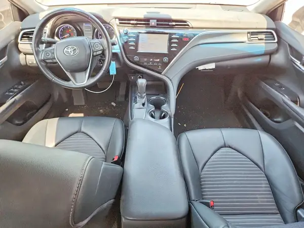4T1B11HK6JU675875 2018 TOYOTA CAMRY - Image 8
