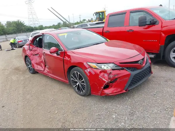 4T1B11HK6KU162403 2019 TOYOTA CAMRY - Image 1