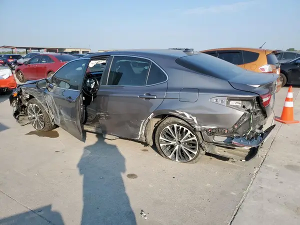 4T1B11HK6KU162644 2019 TOYOTA CAMRY - Image 2