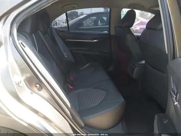 4T1B11HK6KU163759 2019 TOYOTA CAMRY - Image 8