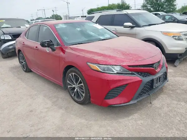 4T1B11HK6KU169187 2019 TOYOTA CAMRY - Image 1