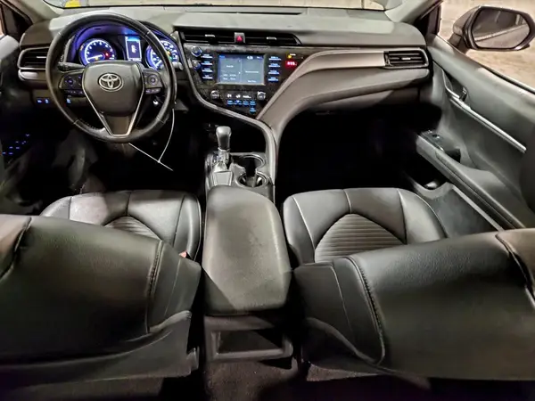 4T1B11HK6KU173966 2019 TOYOTA CAMRY - Image 8