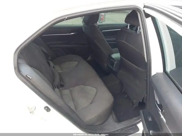 4T1B11HK6KU182957 2019 TOYOTA CAMRY - Image 8