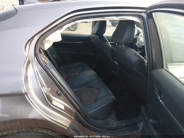 4T1B11HK6KU183011 2019 TOYOTA CAMRY - Image 8
