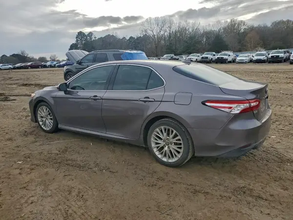 4T1B11HK6KU190671 2019 TOYOTA CAMRY - Image 2
