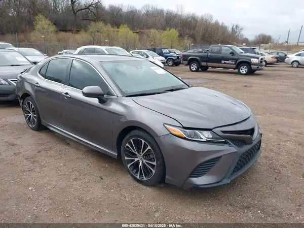 4T1B11HK6KU193067 2019 TOYOTA CAMRY - Image 1