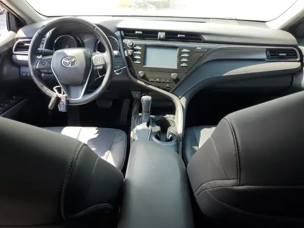 4T1B11HK6KU193585 2019 TOYOTA CAMRY - Image 8