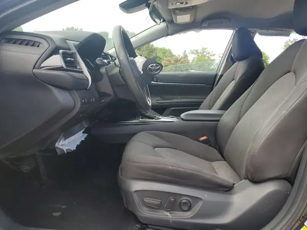 4T1B11HK6KU197555 2019 TOYOTA CAMRY - Image 8