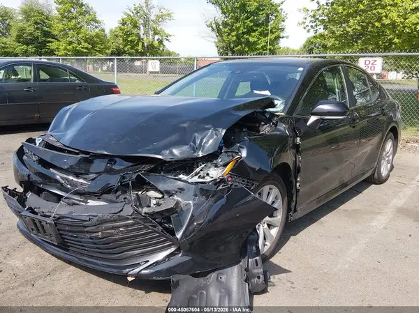 4T1B11HK6KU200230 2019 TOYOTA CAMRY - Image 2