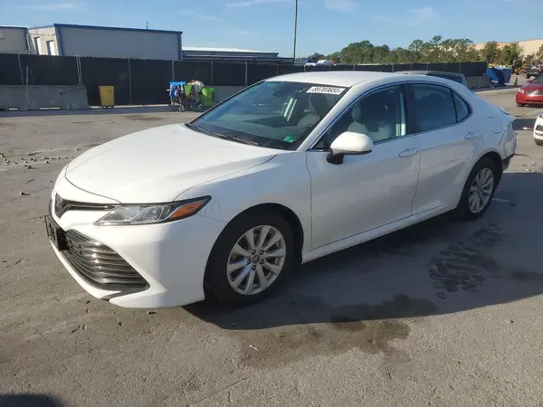 4T1B11HK6KU204570 2019 TOYOTA CAMRY - Image 1