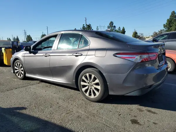 4T1B11HK6KU205315 2019 TOYOTA CAMRY - Image 2