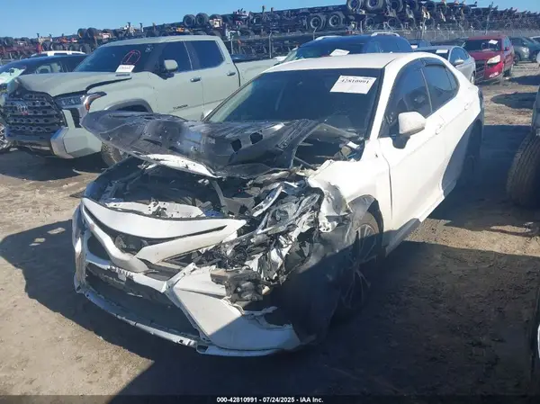 4T1B11HK6KU205475 2019 TOYOTA CAMRY - Image 2