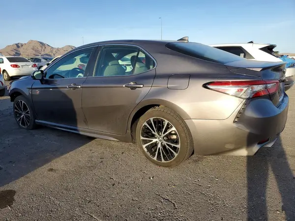 4T1B11HK6KU206626 2019 TOYOTA CAMRY - Image 2