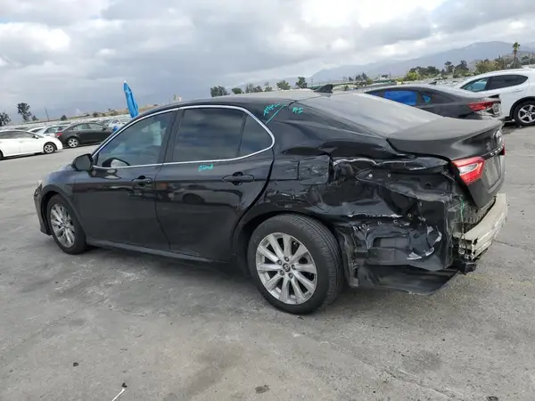 4T1B11HK6KU206724 2019 TOYOTA CAMRY - Image 2