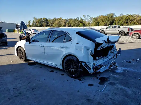 4T1B11HK6KU207095 2019 TOYOTA CAMRY - Image 2