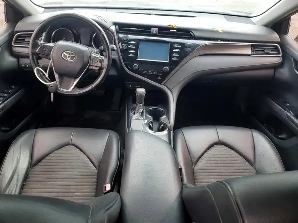 4T1B11HK6KU207677 2019 TOYOTA CAMRY - Image 8