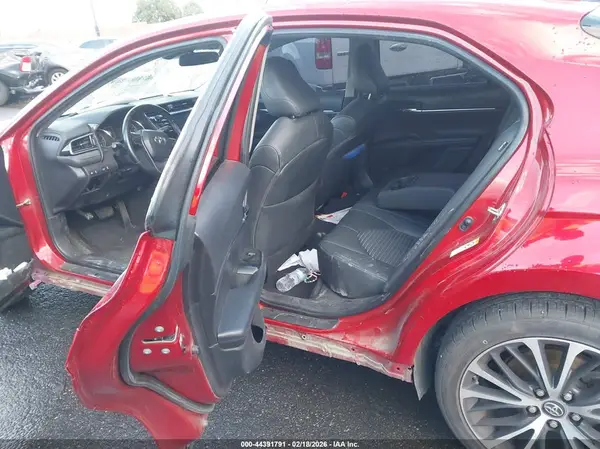 4T1B11HK6KU211356 2019 TOYOTA CAMRY - Image 8
