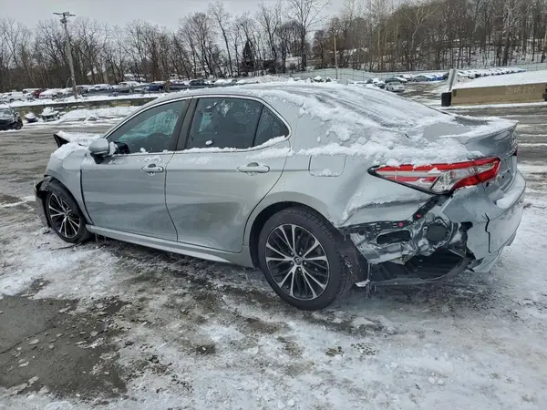 4T1B11HK6KU211955 2019 TOYOTA CAMRY - Image 2
