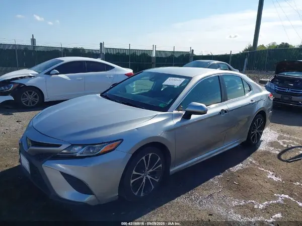 4T1B11HK6KU212152 2019 TOYOTA CAMRY - Image 2