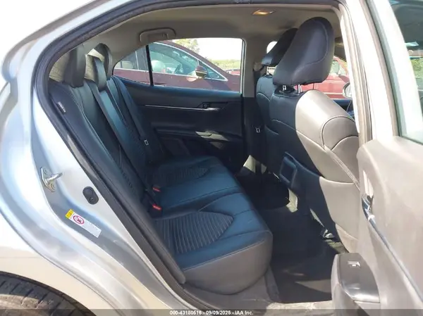 4T1B11HK6KU212152 2019 TOYOTA CAMRY - Image 8