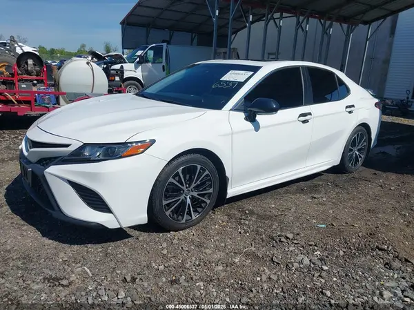 4T1B11HK6KU218839 2019 TOYOTA CAMRY - Image 2