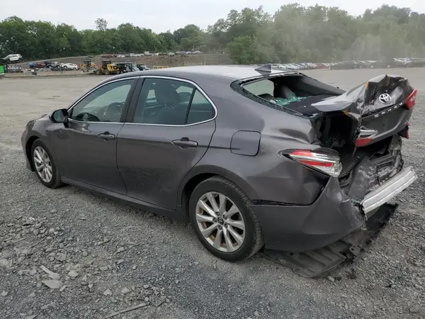 4T1B11HK6KU219487 2019 TOYOTA CAMRY - Image 2