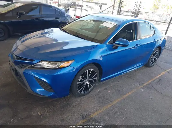 4T1B11HK6KU220414 2019 TOYOTA CAMRY - Image 2