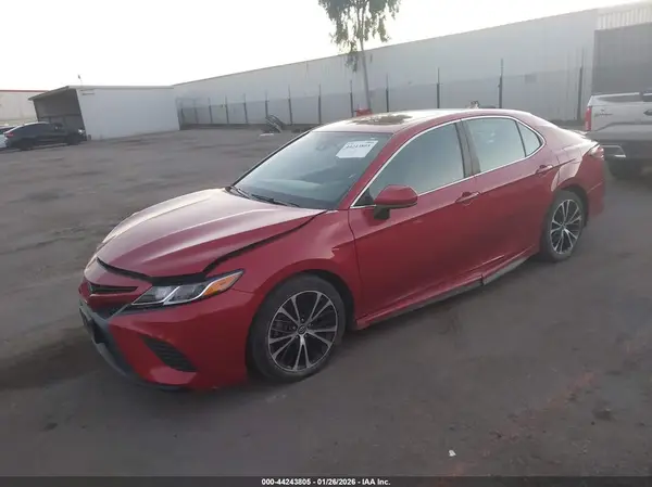 4T1B11HK6KU224480 2019 TOYOTA CAMRY - Image 2