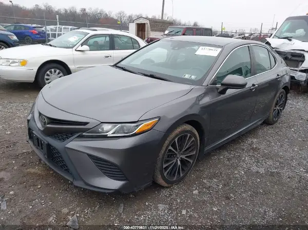 4T1B11HK6KU227721 2019 TOYOTA CAMRY - Image 2