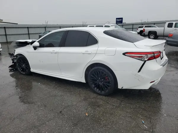 4T1B11HK6KU227847 2019 TOYOTA CAMRY - Image 2