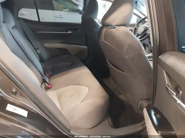 4T1B11HK6KU230649 2019 TOYOTA CAMRY - Image 8