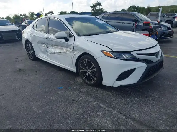 4T1B11HK6KU230652 2019 TOYOTA CAMRY - Image 1