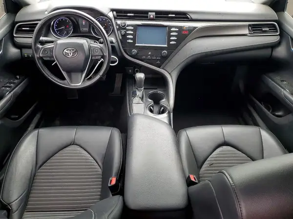 4T1B11HK6KU231560 2019 TOYOTA CAMRY - Image 8