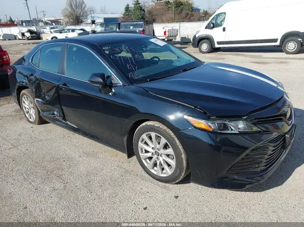 4T1B11HK6KU231803 2019 TOYOTA CAMRY - Image 1
