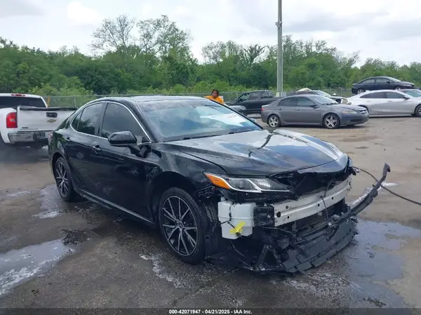 4T1B11HK6KU232255 2019 TOYOTA CAMRY - Image 1