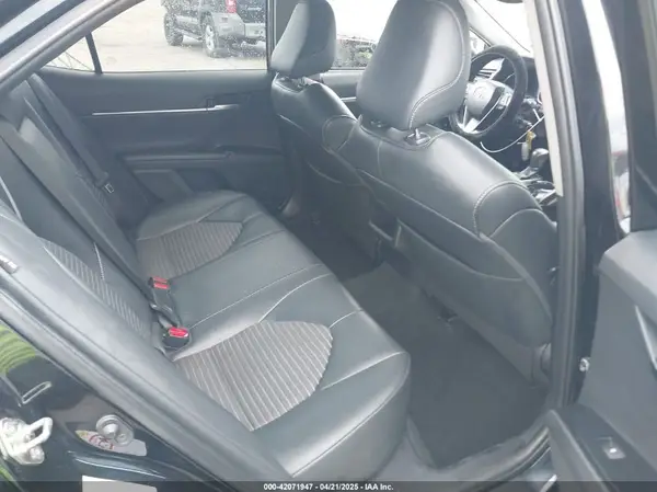 4T1B11HK6KU232255 2019 TOYOTA CAMRY - Image 8