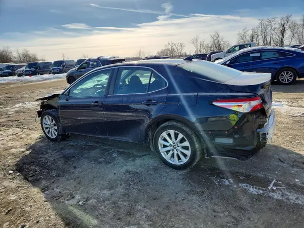 4T1B11HK6KU232479 2019 TOYOTA CAMRY - Image 2